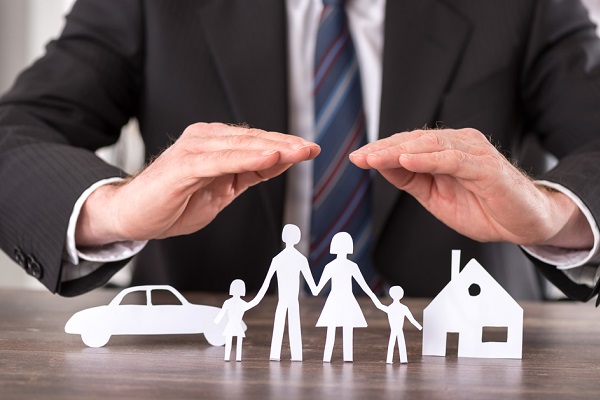 Oldalunkon már biztosítást is igényelhetsz, nézd meg a részleteket!