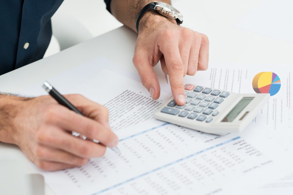 Folyószámlahitelt szeretne? Megmutatjuk, ki veheti igénybe!