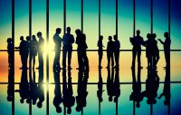 Remek feltételekkel újul meg a Széchenyi Kártya Program