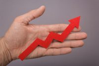 Emelkednek a bankszámladíjak az infláció miatt