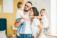 Milyen támogatásokat kaphatnak a kétgyermekes családok 2024-ben?