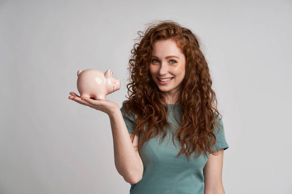 Fiatalok pénzügyi helyzete: Óriási különbségek a huszonévesek megtakarításaiban