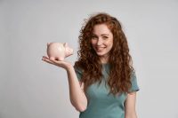 Fiatalok pénzügyi helyzete: Óriási különbségek a huszonévesek megtakarításaiban